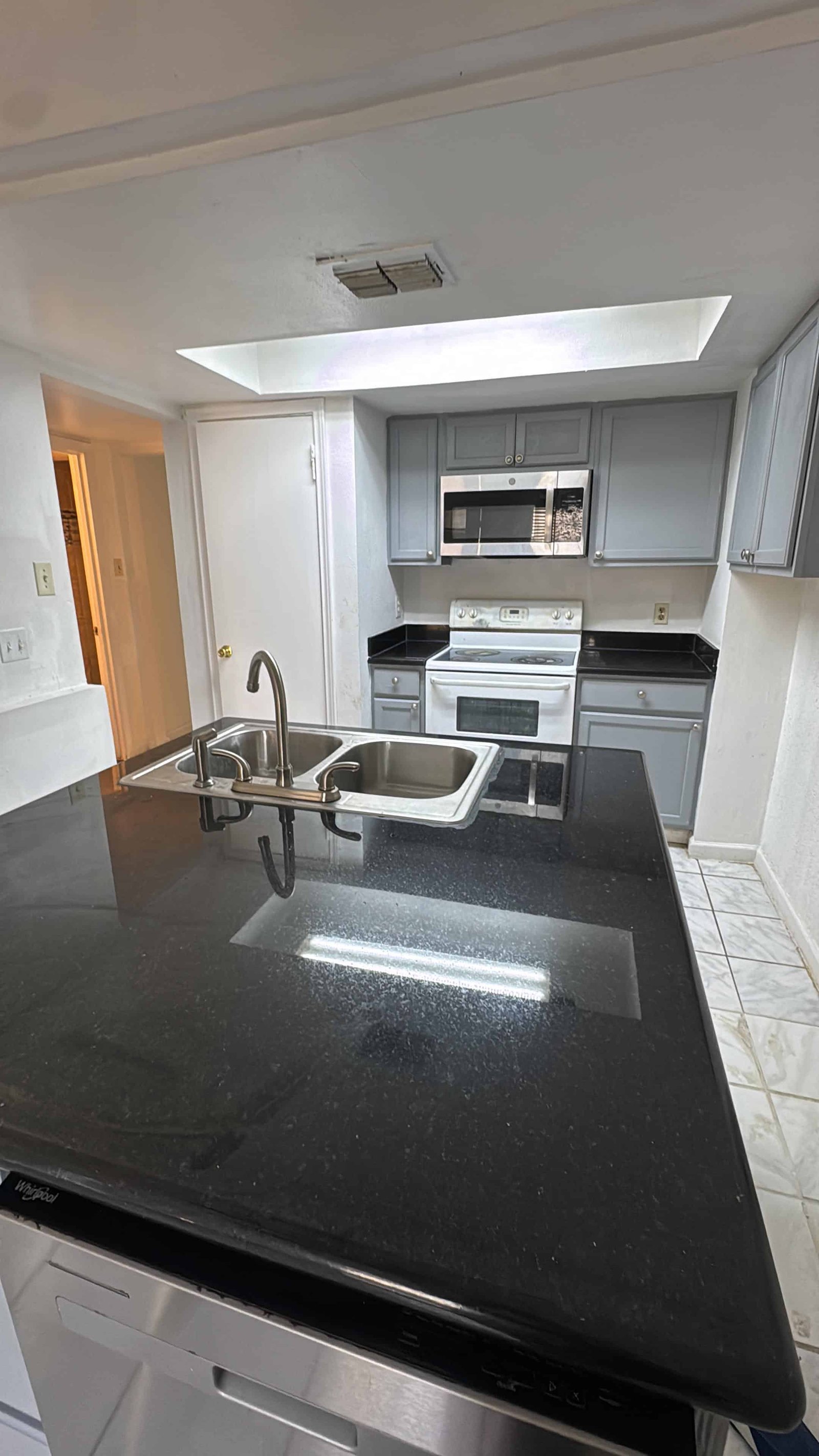 Move-Out Cleaning — gallery photo